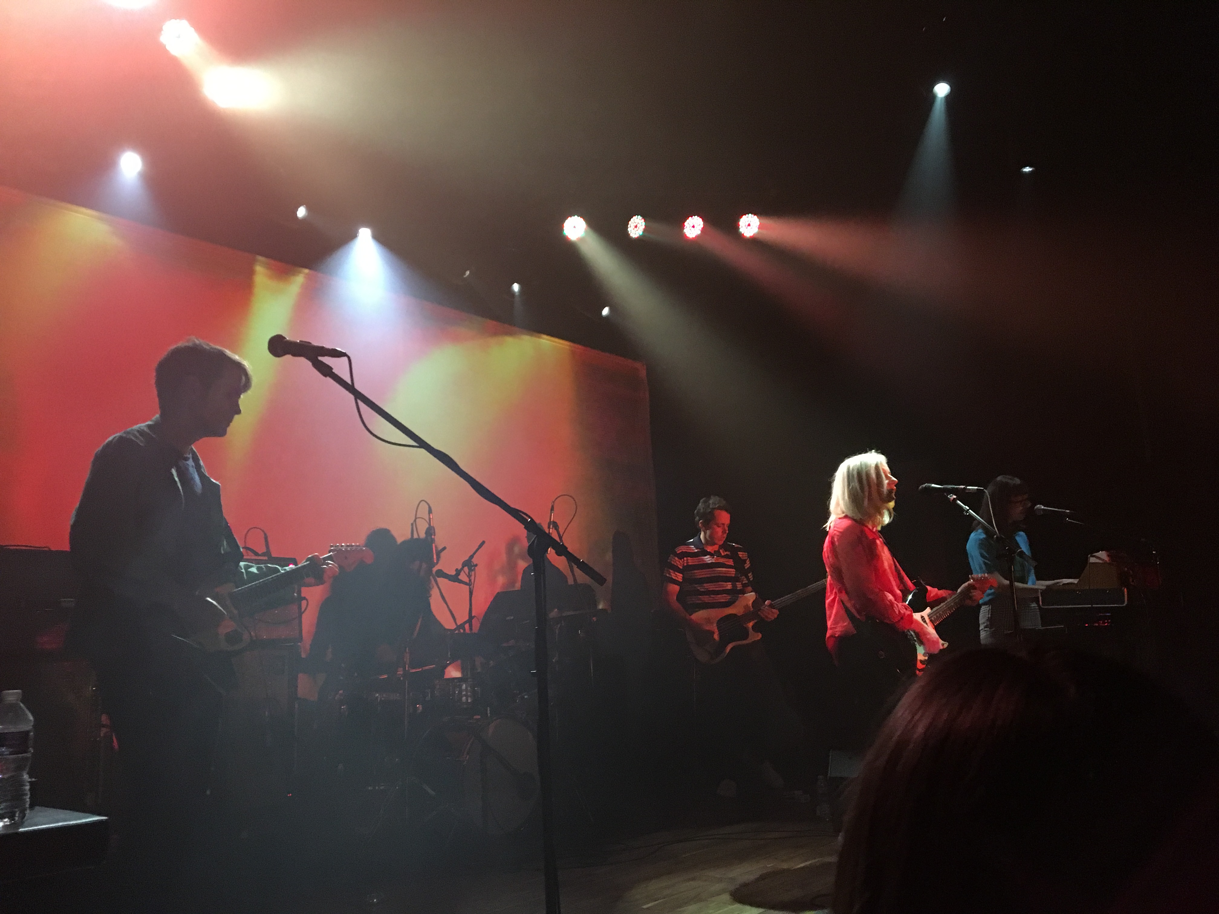 ALVVAYS CONCERT REVIEW