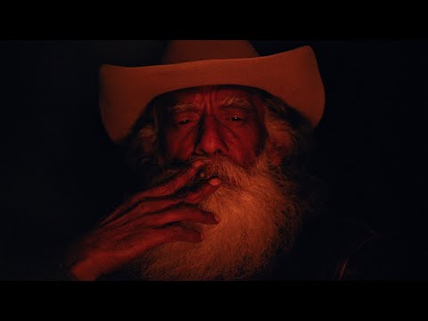 Featured Review: 4D Country by Geese