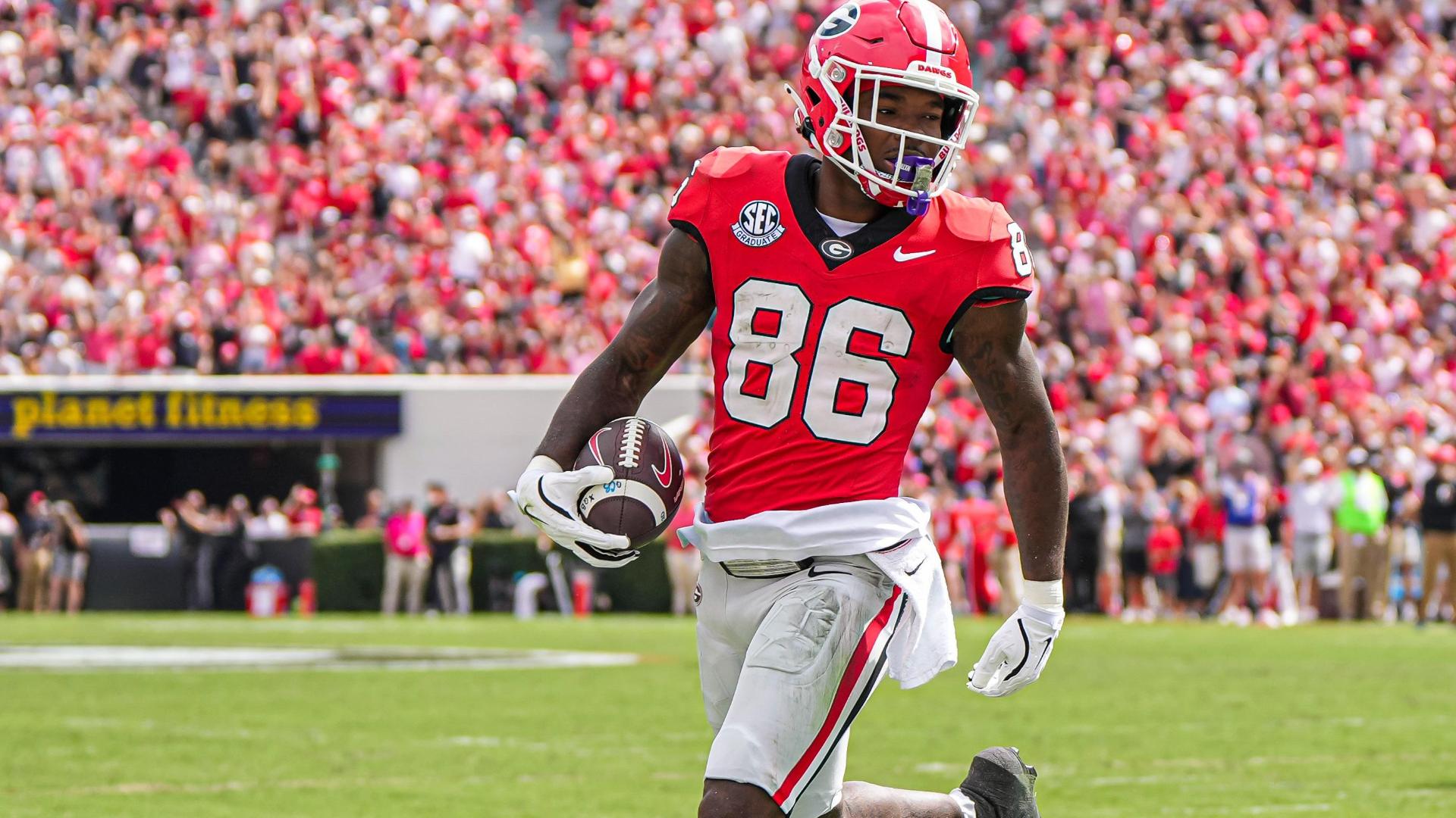 Georgia Bulldogs Bounce Back For Homecoming